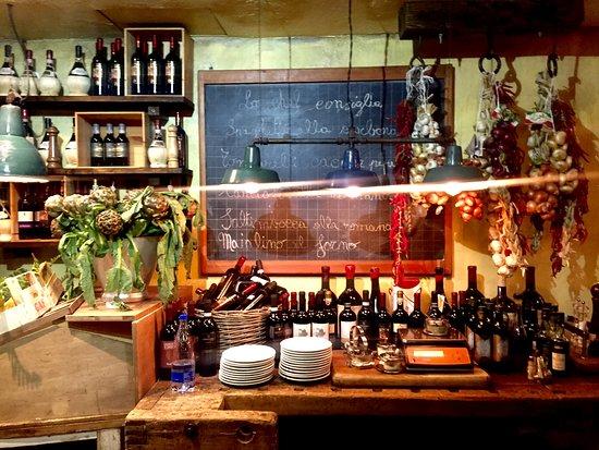 Da Brunello Restaurant